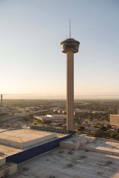 20151029_093642 D4S.jpg - San Antonio Tower (from World Expo 1968)